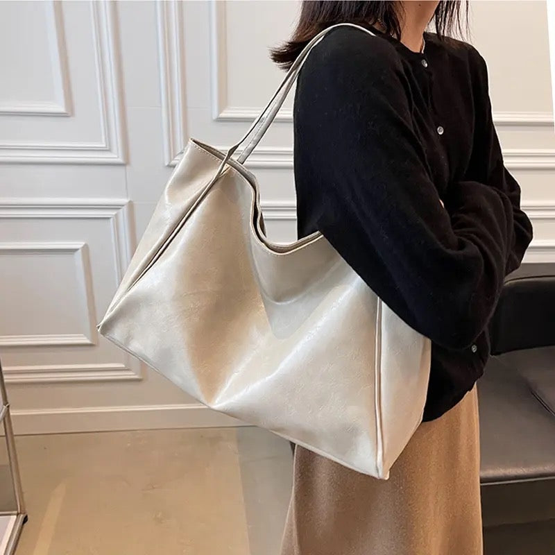 Patricia | Bolso de piel brillante