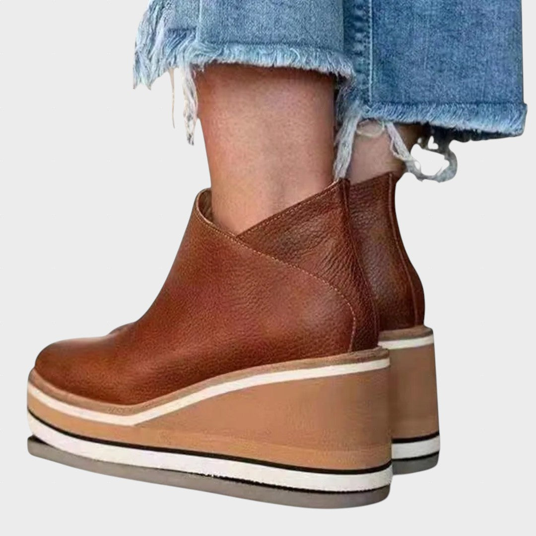 Alenka - Botas
